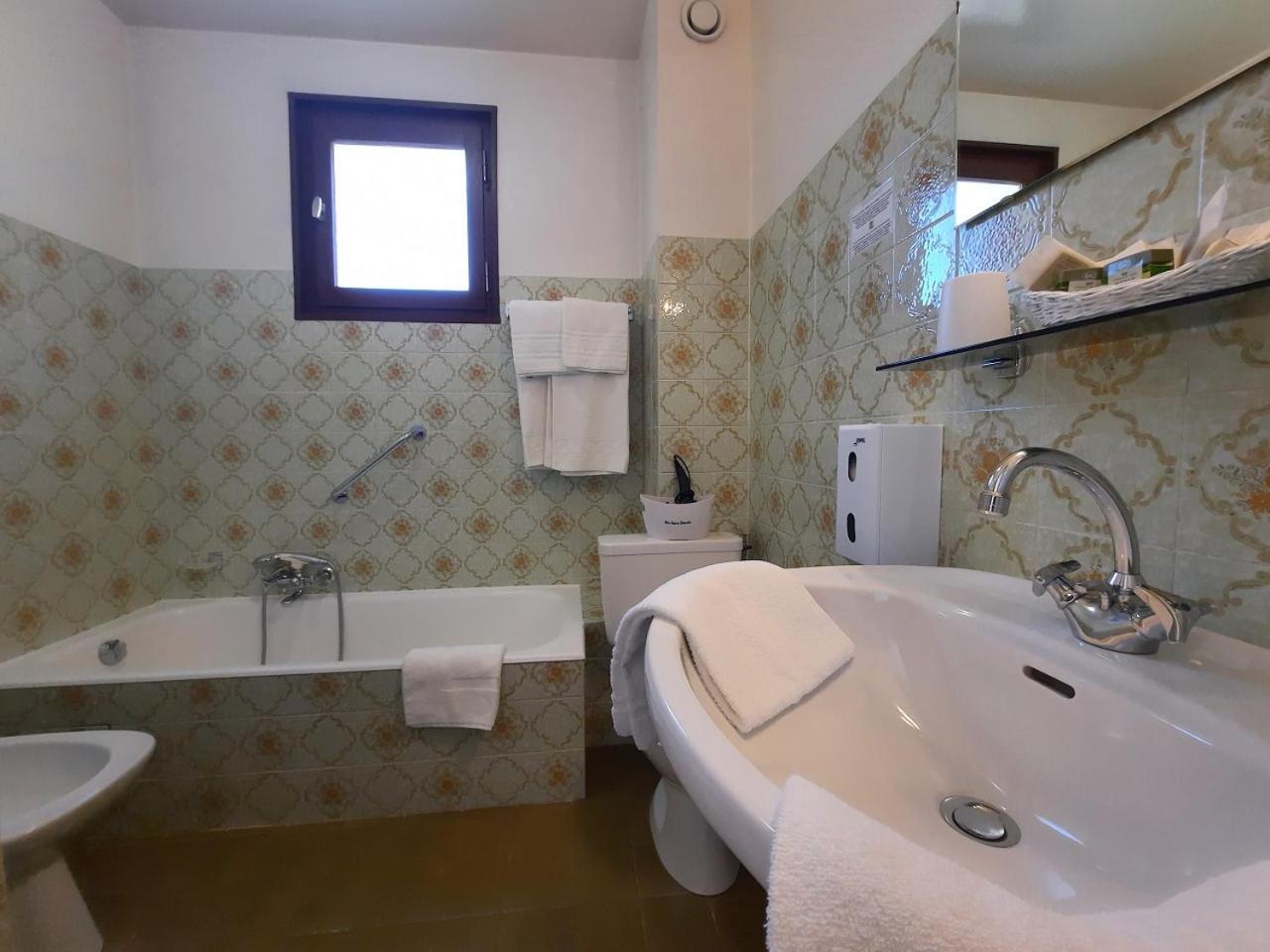 Hotel Les Triolets Châtel Zimmer foto